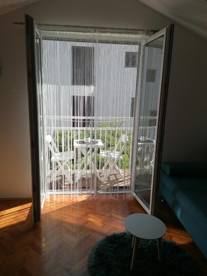 Apartment Uptown